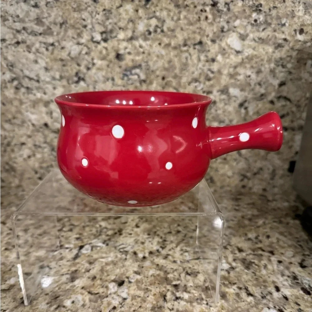 Temptations by Tara Soup Crock